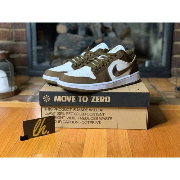 Size 10 W Air Jordan 1 Low “Light Olive” Athletic Sneakers DV0426-301 - Picture 2 of 5